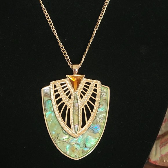 Abalone and Resin Necklace - Picture 1 of 10